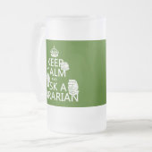 平静を保ち、尋ねて下さい司書(どの色でも)に フロストグラスビールジョッキ (正面左)