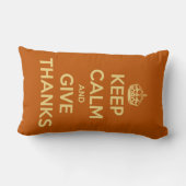 平静を保ち、感謝の収穫のオレンジを与えて下さい ランバークッション (裏面)