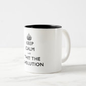 平静を保ち、改革を始めて下さい ツートーンマグカップ (正面右)