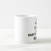 平静を保ち、装備者とパーティを楽しんで下さい コーヒーマグカップ (中央)