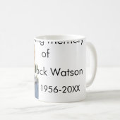 年の写真葬儀の名前の愛する思い出モダンで コーヒーマグカップ (正面右)