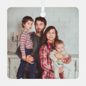 年の名前をパーソナライズ写真サンタ雪だるま メタルオーナメント (正面)