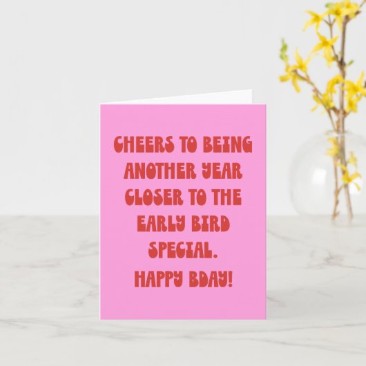 年を取るおもしろいより古いスナックなユーモア誕生日 カード (黄色い花)