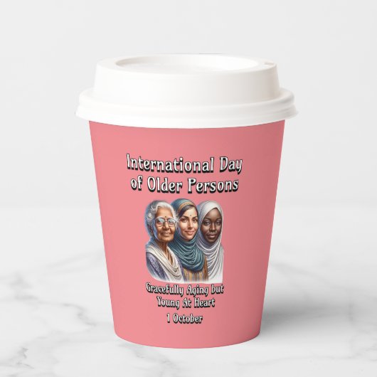 年国際的齢の者の日。10月 紙コップ (正面)