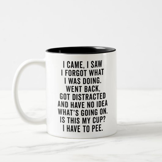 年寄来り、私は自分の忘れことを見た ツートーンマグカップ (左)