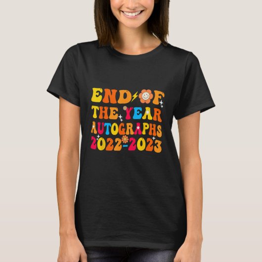 年度末のAutographs 2022 2023 Groovy Teache Tシャツ (正面)