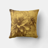 年老いたデイジーのパーソナライズされた花 クッション (裏面)
