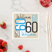 年齢と名前60誕生日ブルーベージュ スタンダードカクテルナプキン (インサイチュ)
