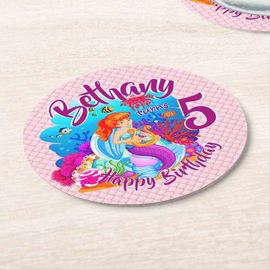 年齢の変更の名前Mermaid誕生日パーティーのパーソナライズ ラウンドペーパーコースター (アングル)