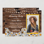 年齢の誕生会のデイジーの木製の写真の招待30 招待状 (正面/裏面)