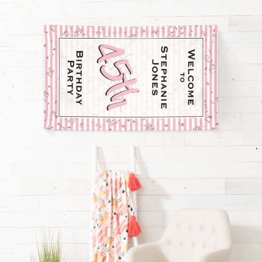 年齢の誕生会-淡いピンクまたは白のストライプ 横断幕 (インサイチュ)