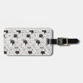 年齢を問わず猫好きが必要 ラゲッジタグ (正面横)