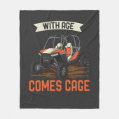 年齢ケ来ージを横UTVで フリースブランケット (正面)