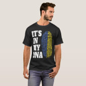 幸いにも私のDNAウクライナ国旗に Tシャツ (正面フル)
