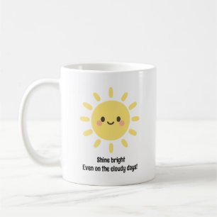 幸せそうな顔の黄色い太陽 コーヒーマグカップ