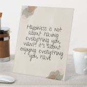 幸せとは望むものを持つことではない。 台座サイン (インサイチュ)