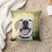 幸せなイエロー・ラブラドール・レトリーバー クッション (ブランケット)