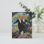 幸せなカップルが超現実的なコラージュを踊る ポストカード (スタンド正面)