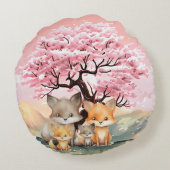 幸せなキツネ家族が春の日を楽しむ ラウンドクッション (裏面)