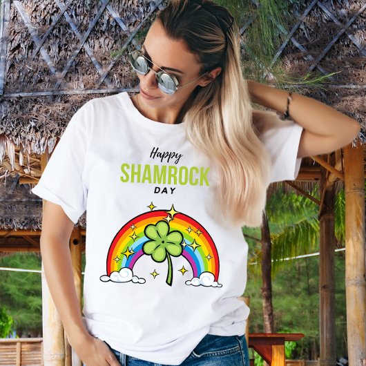 幸せなシャムロックデーの休日Tシャツ Tシャツ