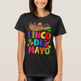 幸せなシンコデマヨメキシカンソンブレロマルガリータHapp Tシャツ