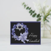 幸せなハヌカーの青いリースの休日の郵便はがき シーズンポストカード (スタンド正面)