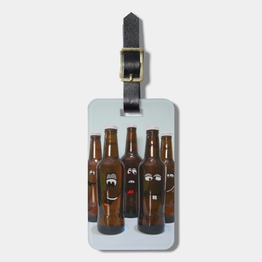 幸せなビール瓶の荷物のラベル ラゲッジタグ (正面縦)