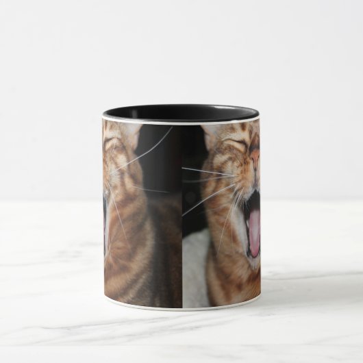 幸せなベンガル猫の写真のマグは、あなた自身のミームを加えます マグカップ (中央)