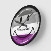 幸せな円形の無性旗 ラウンド壁時計 (傾斜)