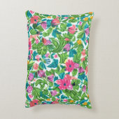 幸せな夏の庭の緑とピンクのフローラ アクセントクッション (裏面(縦))