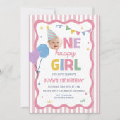幸せな女の子の1歳の誕生日ピンクストライプの招待状 招待状 (正面)