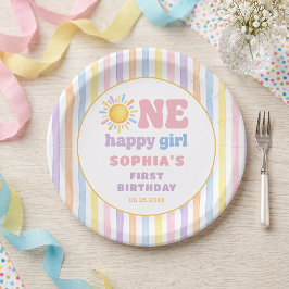 幸せな女の子の1歳の誕生日 太陽の輝き ペーパープレート