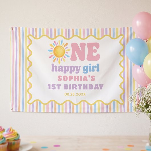 幸せな女の子の1歳の誕生日 太陽の輝き 横断幕