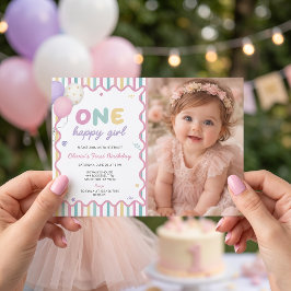 幸せな女の子ストライプ1歳の誕生日招待状 招待状