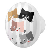 幸せな好奇心の子猫 セラミックノブ (右)