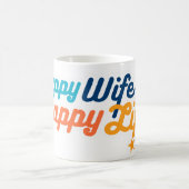 幸せな妻、幸せな生命マグ: クラシック コーヒーマグカップ (中央)