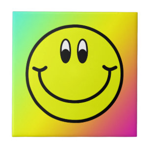 幸せな微笑の顔のEmojiの虹の写真のタイル タイル