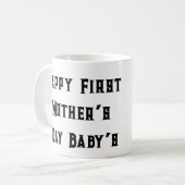 幸せな最初の母の日のマグカップ – 新しい母の贈り物 コーヒーマグカップ (正面左)