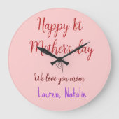 幸せな最初の母親の日を追加の名前文字mommyハート ラージ壁時計 (正面)