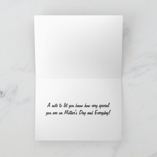 幸せな母の日（誰に対しても） カード (内部)