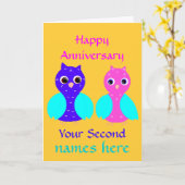 幸せな第2記念日のかわいいフクロウのカップルはカスタマイズ カード (黄色い花)