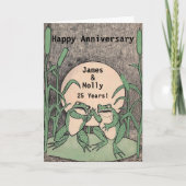 幸せな第25記念日の緑カエルのスイレンの浮いている葉の月 カード (正面)