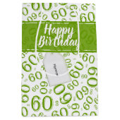 幸せな第60誕生日の緑および白い数パターン ミディアムペーパーバッグ (正面)