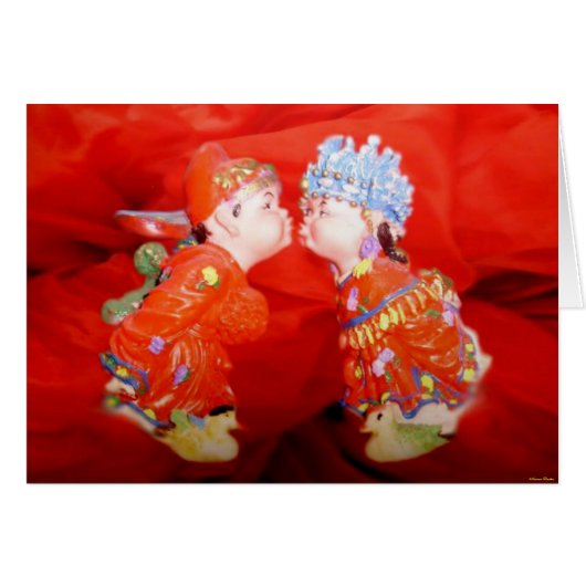 幸せな結婚生活を送るカップルへ (正面横)