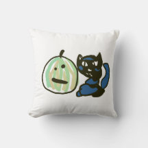 幸せな緑のジャックオーランタン黒猫
