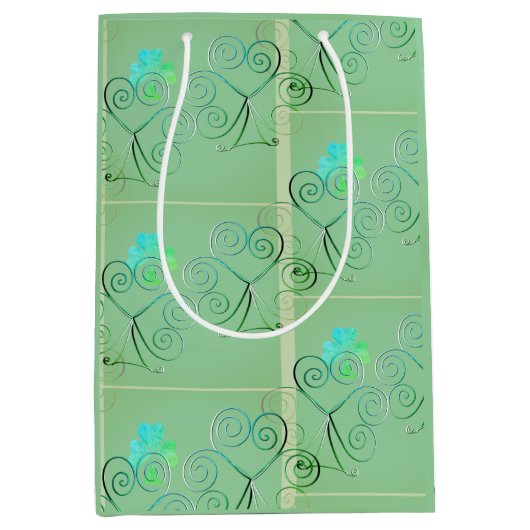 幸せな聖パトリックの日シャムロック霧の緑を持っている ミディアムペーパーバッグ (正面)