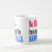 幸せな薬を飲む コーヒーマグカップ (中央)