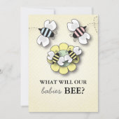 幸せな蜂家族のベビーの性は表示カードを明らかにします 招待状 (正面)
