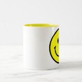 幸せな顔のコーヒー・マグ ツートーンマグカップ (中央)