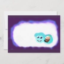 幸せな顔フルーツおよびカップケーキ